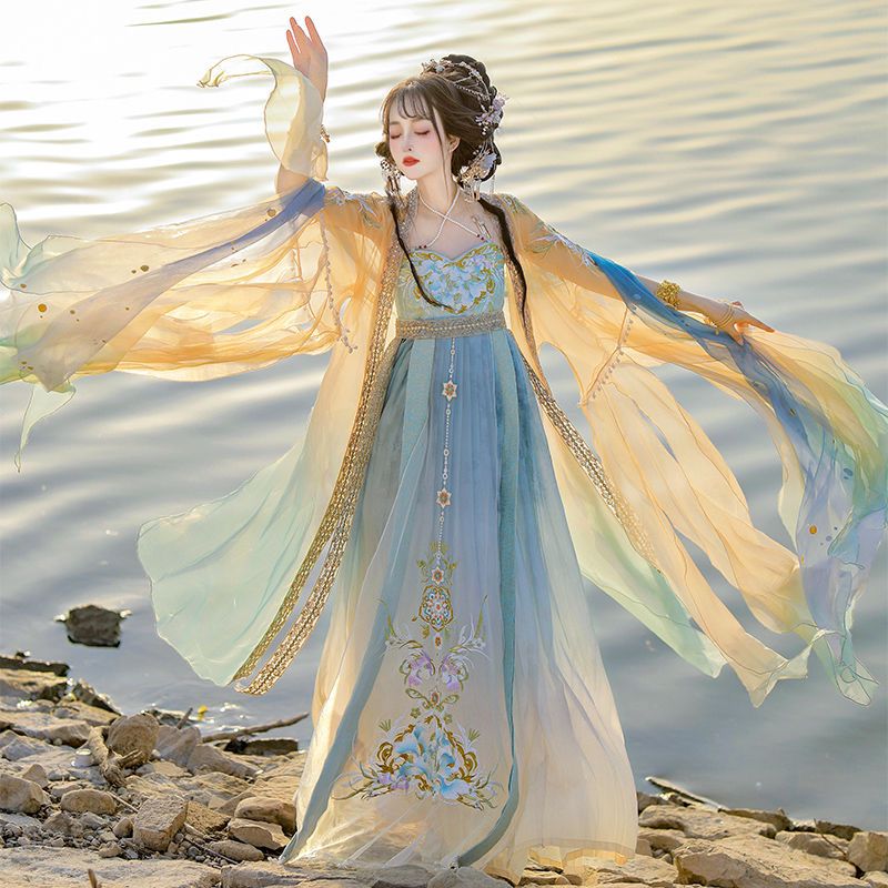 Çin Hanfu Elbisesi Kadın Gelen - Embroidery Yellow Dress incelemesi ve fiyatı